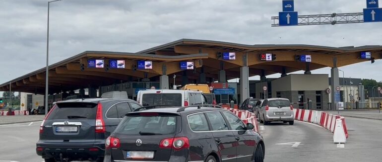 Яка ситуація у пунктах пропуску на західному кордоні