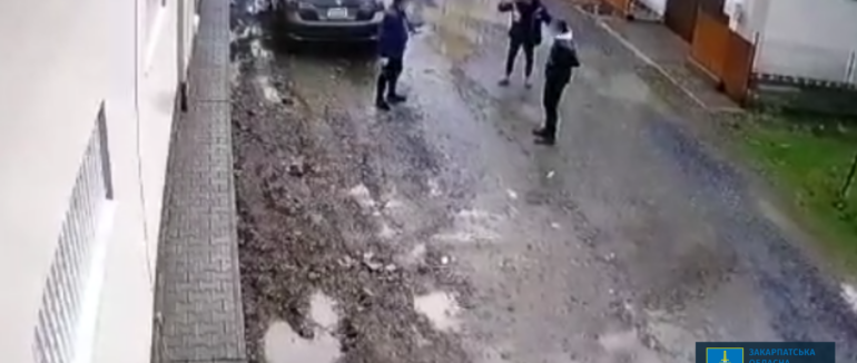 За замах на вбивство двох знайомих судитимуть жителя Поляни