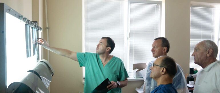 Безкоштовне ендопротезування: 75 ужгородцям, хворим на коксартроз, зробили безоплатні операції