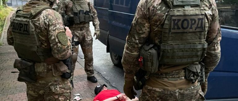 Займався збутом метамфетаміну: на Хустщині поліцейські затримали наркоторговця