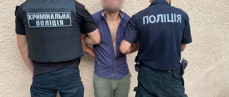 Поки закарпатця не було вдома його помешкання обікрали