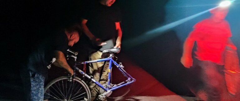 Під час катання на велосипеді у лісі на Тячівщині загубився хлопець