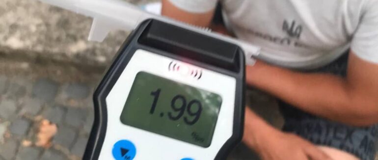 В Ужгороді п‘яний водій ВАЗ наїхав на Volkswagen