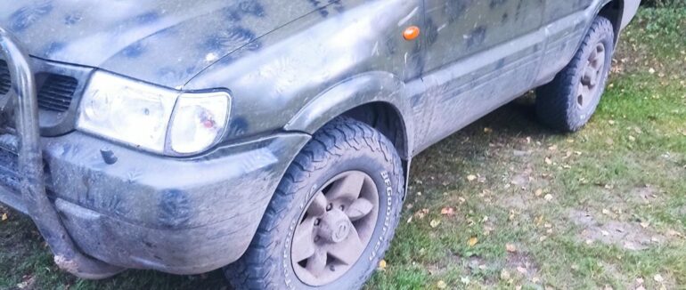 На передовій допомагає: депутат Закарпатської облради Степан Деркач передав автівку бійцям 101-ої бригади (ФОТО, ВІДЕО)