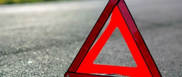 На Закарпатті зіткнулись легковик та автобус: загинула 1 людина, 10 – травмувались