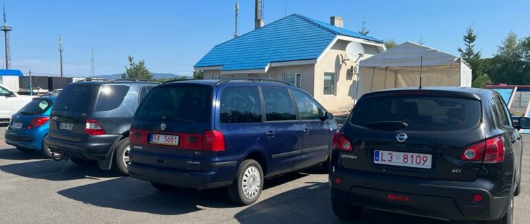 Розмитнення авто: у липні Закарпатська митниця скерувала до бюджету майже 300 мільйонів гривень