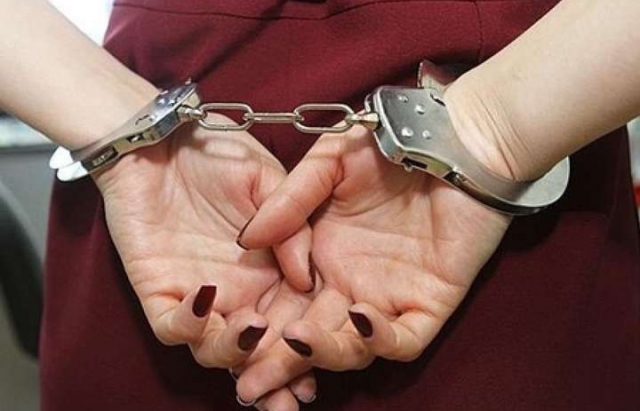 18-річна закарпатка витратила 30 тисяч гривень, а поліції повідомила що її пограбували