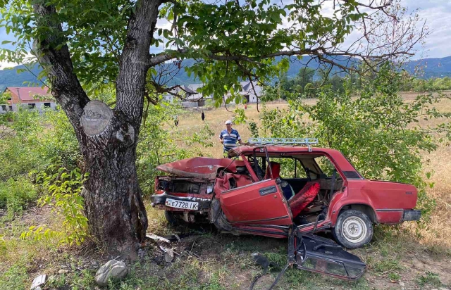 Смертельна ДТП на Хустщині: водій загинув 13-річний пасажир травмований