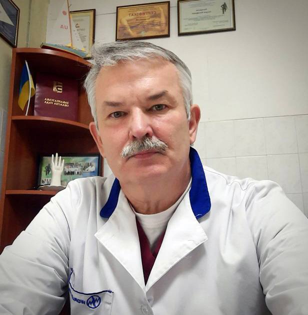 Заслуженим лікарем України став завідувач опікового відділення Закарпатської обласної клінічної лікарні
