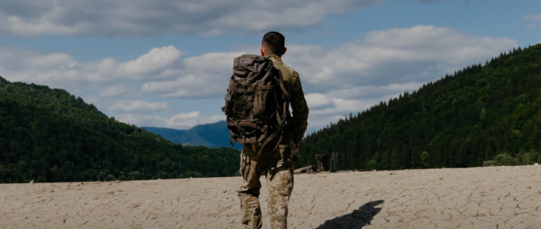 Ужгородець презентував пісню, присвячену загиблим Героям Роману Жуку