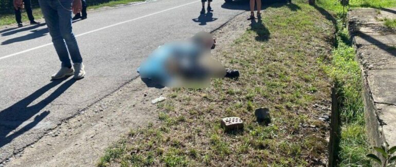 Смертельна ДТП в Мукачеві: водій вантажівки наїхав на чоловіка і втік