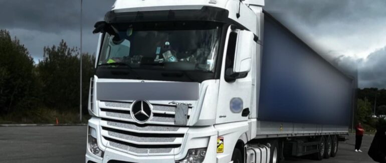 ДТП на виїзді з Ужгорода: зіштовхнулися дві фури