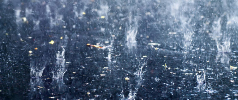 Українців попередили про можливе виникнення кислотних дощів