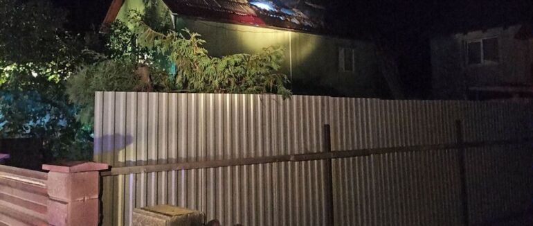 Вночі на Закарпатті горів двоповерховий житловий будинок