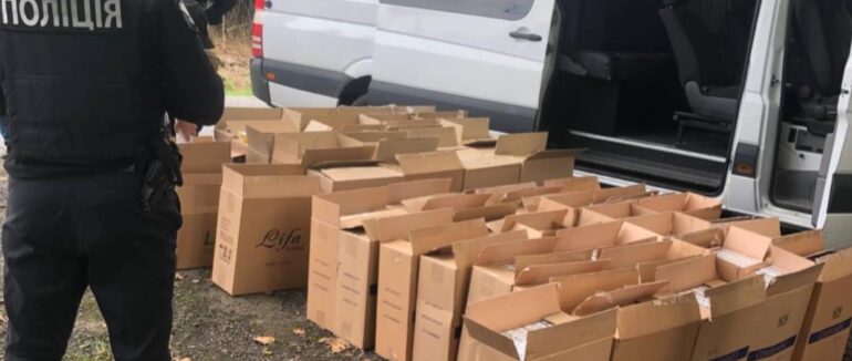 Незаконне перевезення контрабанди: на Свалявщині затримали підозрюваних
