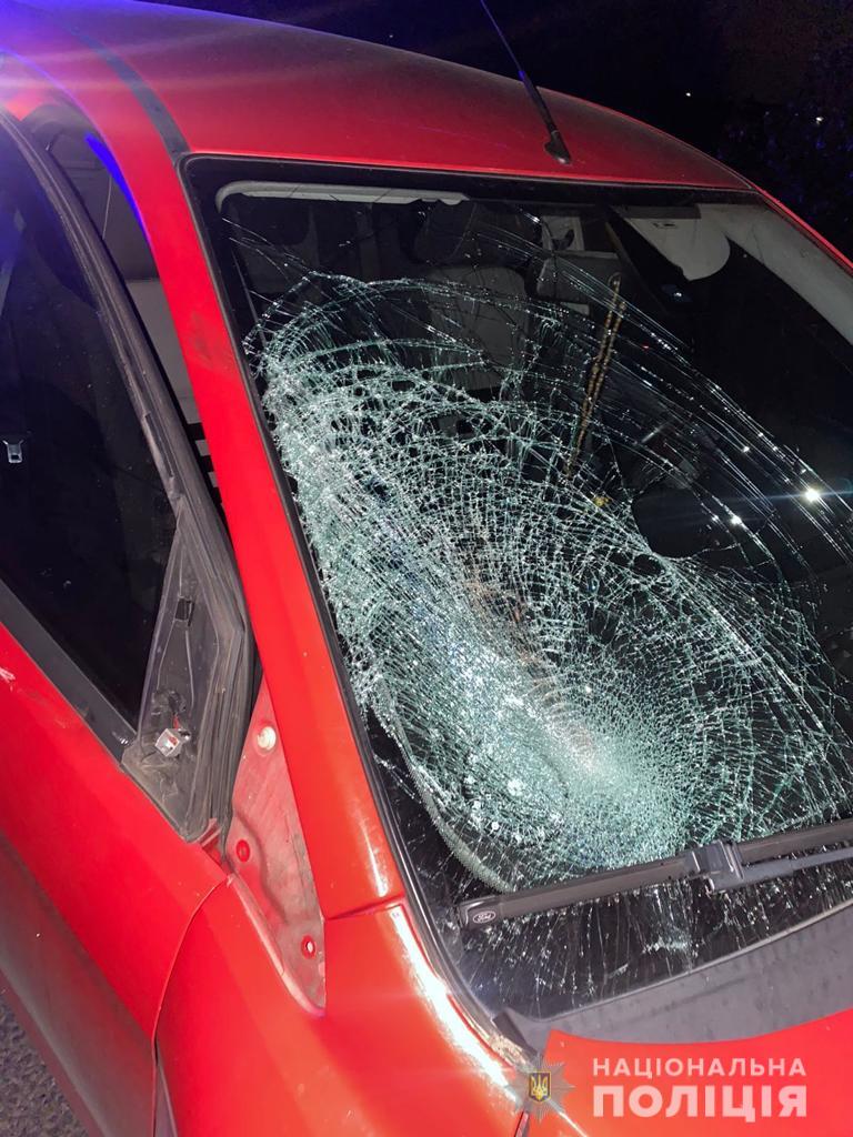 Смертельна ДТП на Ужгородщині: водій легкового збив чоловіка