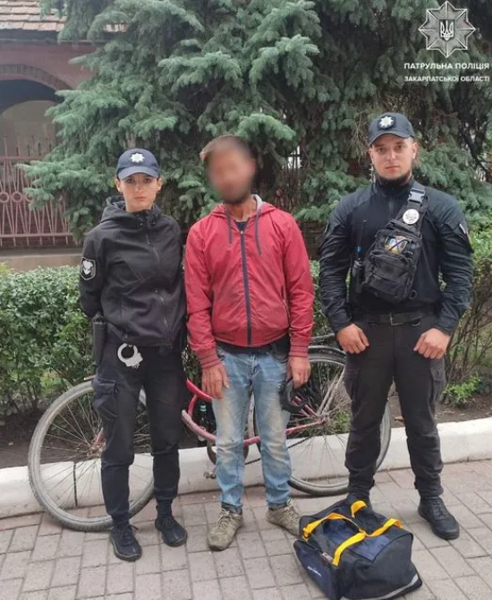 У Мукачеві затримали чоловіка, який перебував у розшуку