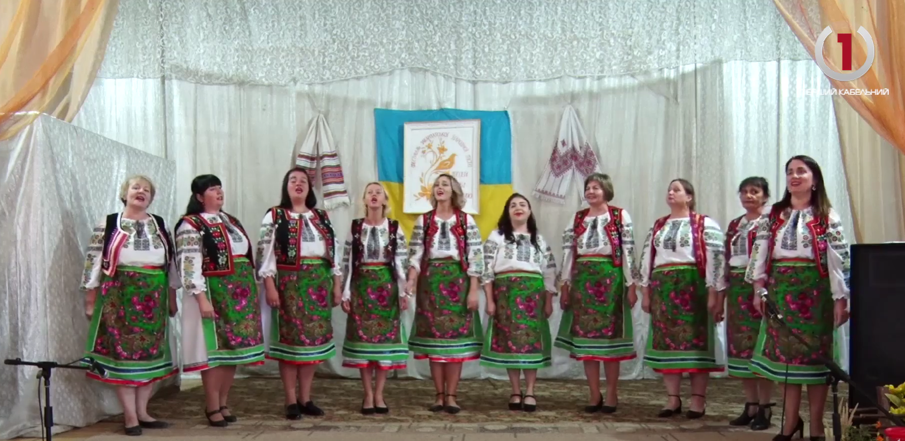 "Коли собі заспіваю": Середнянська ТГ влаштувала відкритий фест народної пісні (ВІДЕО)