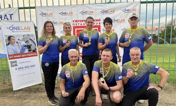 Ужгородці стали бронзовими призерами Чемпіонату України з петанку серед клубів