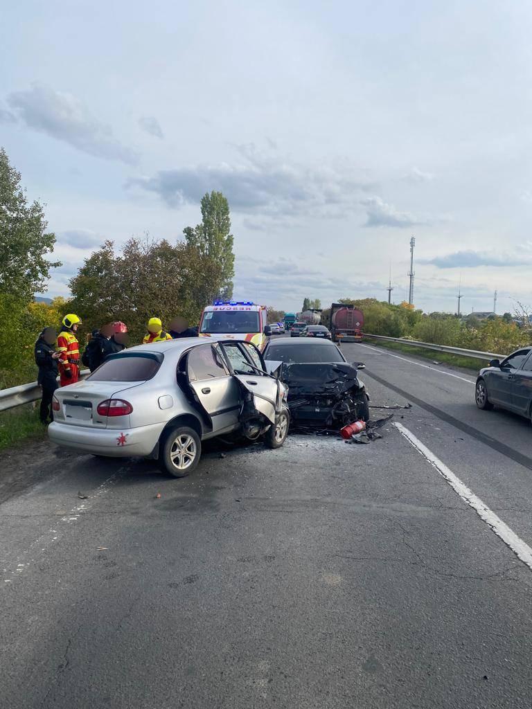 Здійснював обгін: подробиці смертельно ДТП, яка трапилася в Ужгородському районі