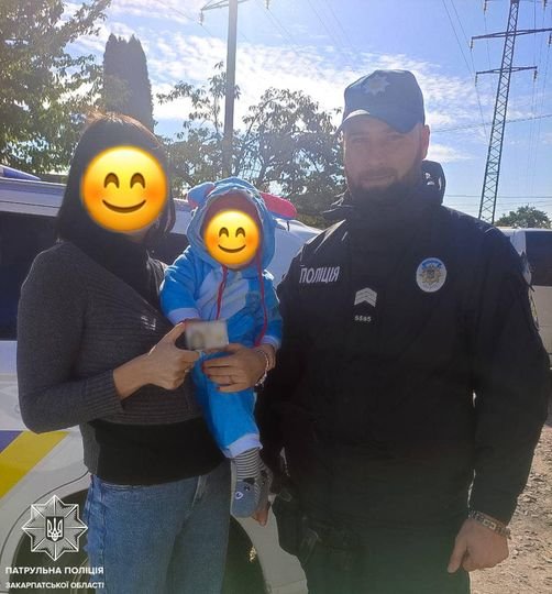 В Ужгороді патрульні роти ТОР знайшли загублені документи жінки