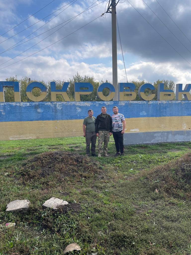 Голова Полянської ТГ відвідав бійців у зоні бойових дій