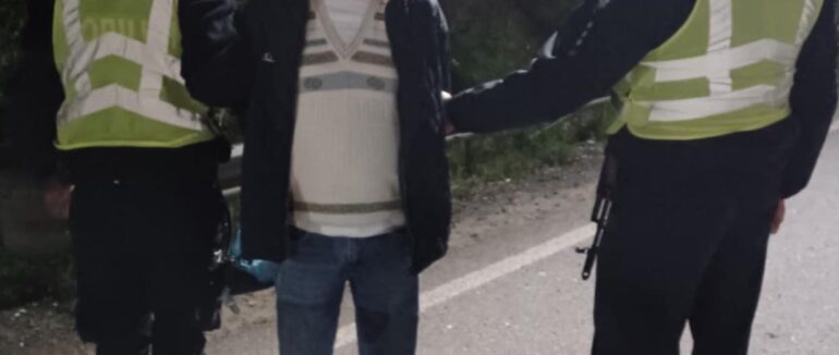 На Закарпатті у водія “Mazda” знайшли шприц з наркотиками