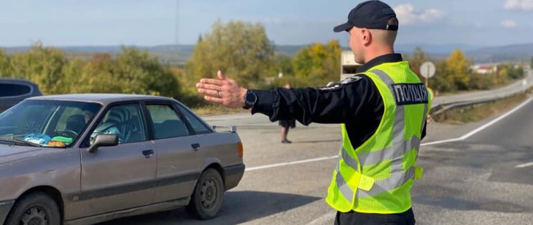 До Уваги водіїв: на трасі М-06 поблизу села Середнє вносять зміни руху