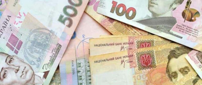 На шкількому ярмарку в Мукачеві зібрали понад 90 тисяч гривень для 128 бригади