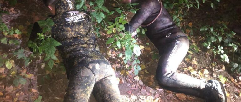 На березі Тиси прикордонники затримали двох водолазів