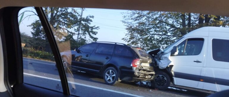 Вранці між Давидковом на Іванівцями на Мукачівщині трапилась ДТП (ФОТО)