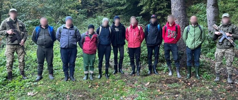 На Закарпатті прикордонники затримали 18 ухилянтів