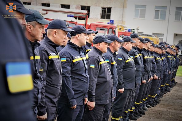 Сергій Крук нагородив відзнаками найсумлінніших рятувальників Закарпаття