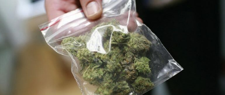 Метамфетамін та марихуана: у п’ятьох закарпатців виявили наркотики