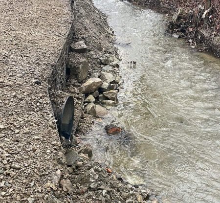 Берегоукріплення Мукачівщини: дорожники завершили роботи у с. Стройне