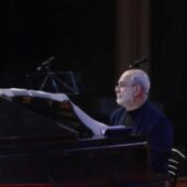 Авторський концерт: у філармонії Ужгорода відбувся вечір В. Теличка (ВІДЕО)