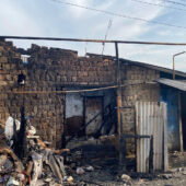 Трьох осіб госпіталізували: деталі пожежі в житловому будинку в Мукачеві