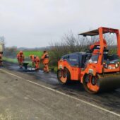 Ремонт доріг Закарпаття: лагодять дорогу до одного з пунктів пропуску