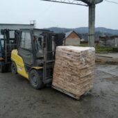 Поліція Рахівщини встановлює обставини загибелі жінки на місцевому підприємстві