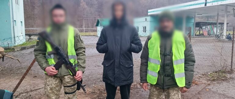 Закордон за 2500 доларів: на Закарпатті затримали 19-річного харків’янина (ФОТО)