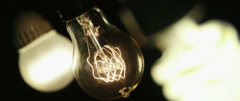 Графіки відключень електроенергії на Закарпатті на 16 листопада