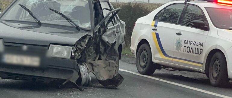 ДТП поблизу Мукачева: зіштовхнулися дві автівки