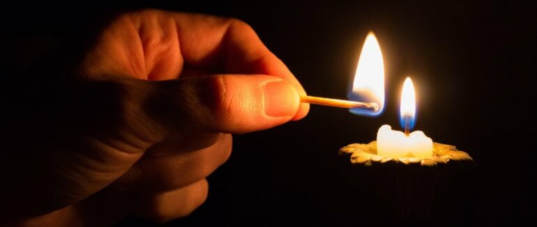 Сьогодні на Закарпатті з обіда відключатимуть електоенергію (ГРАФІК)