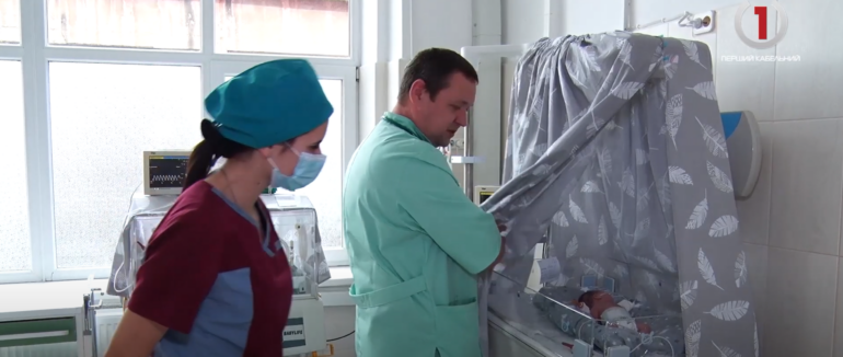 Недоношеність – не вирок: як виходжують передчасно народжених діток у Закарпатській ОДЛ (ВІДЕО)