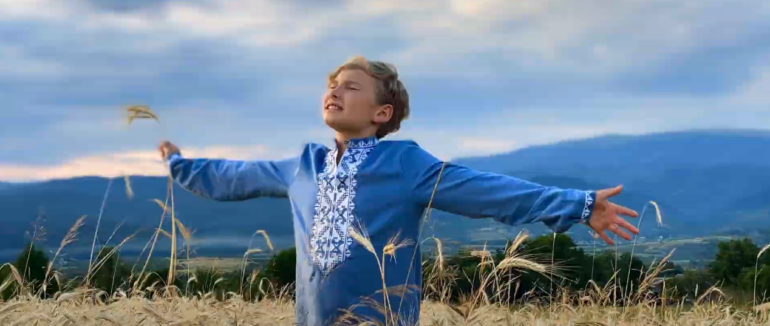Маленький мукачівець презентував новий кліп «Моя Україна»