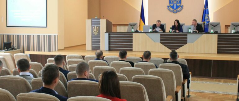 Протидія адмінкорупції: у Закарпатській обласній прокуратурі провели важливий семінар