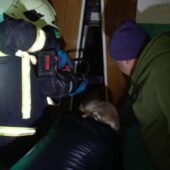 Мукачівець застряг у ліфті багатоповерхівки: надзвичайники врятували чоловіка