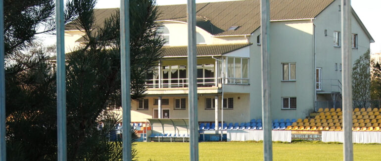 Доля “Авангарду”: чи зруйнують стадіон у Мукачеві на користь модного житлового комплексу? (ФОТО, ВІДЕО)