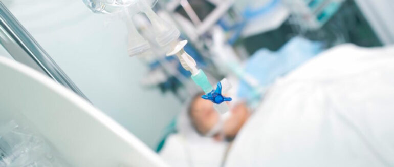 На Хустщині двоє людей внаслідок отруєння перебувають у реанімації