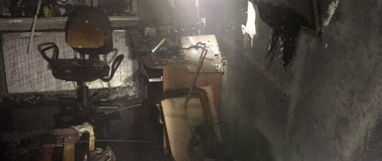 В Ужгороді у багатоповерхівці загорілася квартира